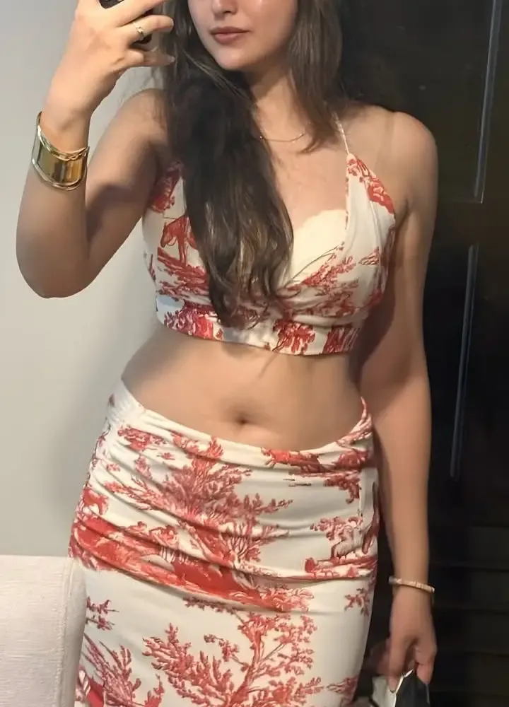 Moksha Vimal, escort model in HITEC City