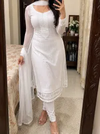 Pranavi Layan, escort gallery photo in Kondapur